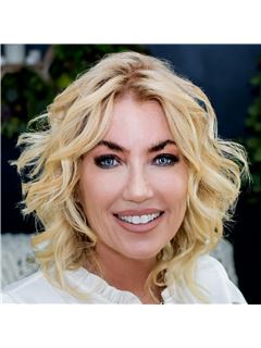 Cindy McCory - RE/MAX Showcase