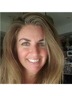 Lori Forester - RE/MAX Crossroads Properties