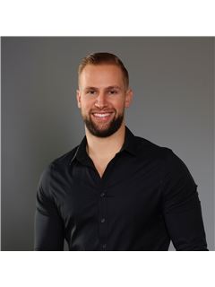 Broker/Owner - Casey A. Roch - RE/MAX Infinity