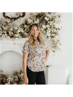 Victoria Wallis - RE/MAX Crossroads Properties