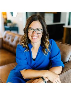 Jennifer Zeiger - RE/MAX Crossroads Properties