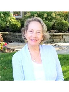 Anne Marie Peacock - RE/MAX Crossroads Properties