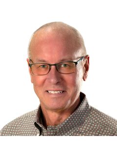 Roger Kamp - RE/MAX Showcase