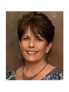Trisha Bowen - RE/MAX Real Estate Center