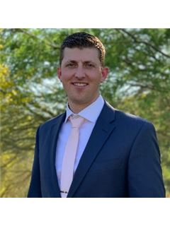 Cj Olson - RE/MAX Connections