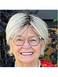 Pauline Rivier - RE/MAX Innovative Bayside
