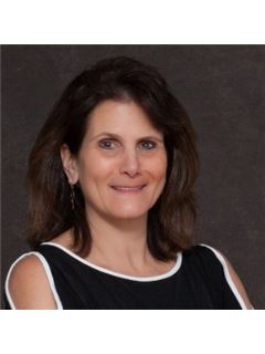 Christine Kulacz - RE/MAX Town and Country