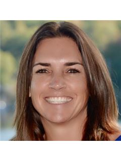 Kelly Tibbs - RE/MAX Innovative Bayside