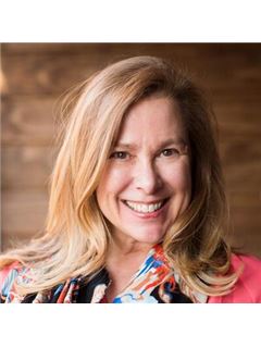 Marlyn D'Amico - RE/MAX Right Choice Real Estate