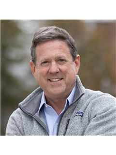 Tim Schmidt - RE/MAX Real Estate Center
