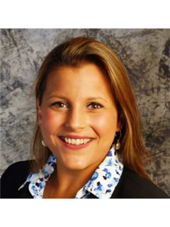 Elizabeth Warner - RE/MAX South County