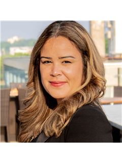 Jennifer Cintron - RE/MAX Synergy