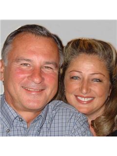 Jim Kacewicz - RE/MAX 1st Choice
