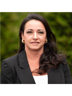 Jaine Mitchell - RE/MAX Properties