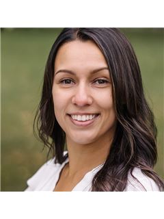 Katie Brassil - RE/MAX North Professionals