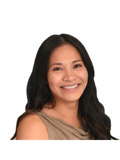 Christina Wichert - RE/MAX Connections