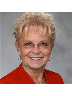 Sandra Copley - RE/MAX Real Estate Center