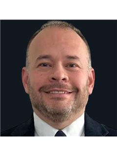 Guillermo Hurtado - RE/MAX 1st Choice