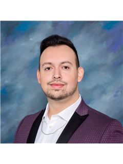 Alex Rodrigues - RE/MAX Rise