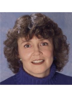 Elizabeth A Bolton - RE/MAX Real Estate Center