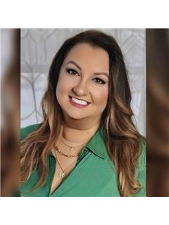 Amanda Serafini - RE/MAX Real Estate Group