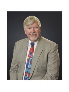 Seth W. Tuttle - RE/MAX Real Estate Group