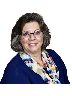 Carol Fodi - RE/MAX Select Realty