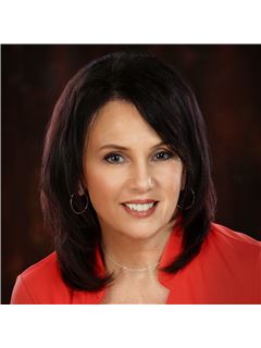 Gina Giacchino - RE/MAX Select Realty