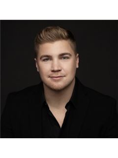 Joshua D. Kitchen - RE/MAX Real Estate Group