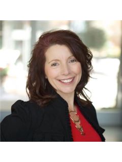 Rhonda Carson - RE/MAX Real Estate Group