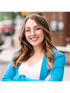 Catalina Pagnotta - RE/MAX Select Realty