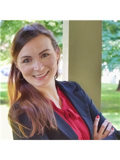 Rachael Syska - RE/MAX Select Realty