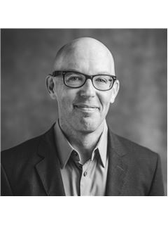 Stephen M. Cummings - RE/MAX Select Realty