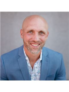 Jerrod Rebich - RE/MAX Select Realty
