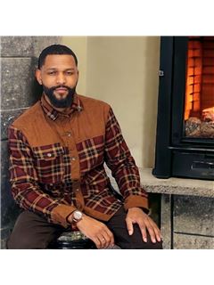 Jaton Hopkins - RE/MAX Select Realty