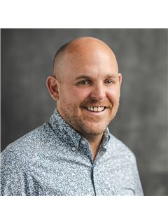 Justin Cummings - RE/MAX Select Realty