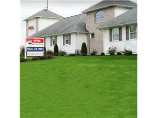 Office of RE/MAX Real Estate Group - Erie
