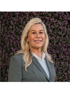 Kay Shobe - RE/MAX Commonwealth