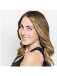 Associate - Dana M. Higgins - RE/MAX Town Center