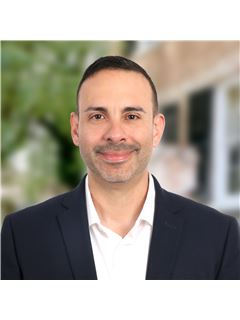 Eddie Fernandez - RE/MAX Gateway
