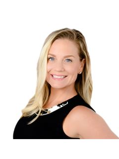 Kerri Johnson - RE/MAX Realty Group