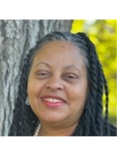 Saundra Prather - RE/MAX Realty Group