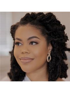 Rashida Clarke - RE/MAX Peninsula