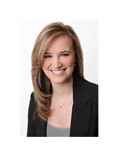 Kara Crowley Hurley - RE/MAX Realty Group