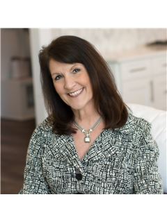 Traci Oliver - RE/MAX Gateway