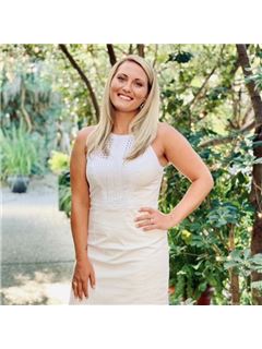 Bridget Byrd - RE/MAX Roots