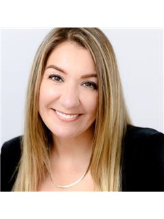 Ana Dubin - RE/MAX Realty Group
