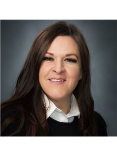 Catrina Tuckosh - RE/MAX Broadwater