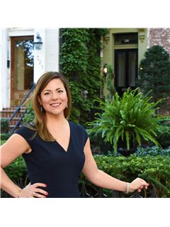 Lee Anna Melton - RE/MAX Allegiance