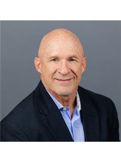 Jonathan Pope - RE/MAX Commonwealth